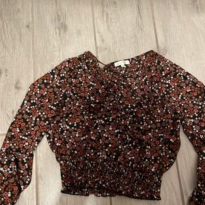 Floral long sleeve blouse
